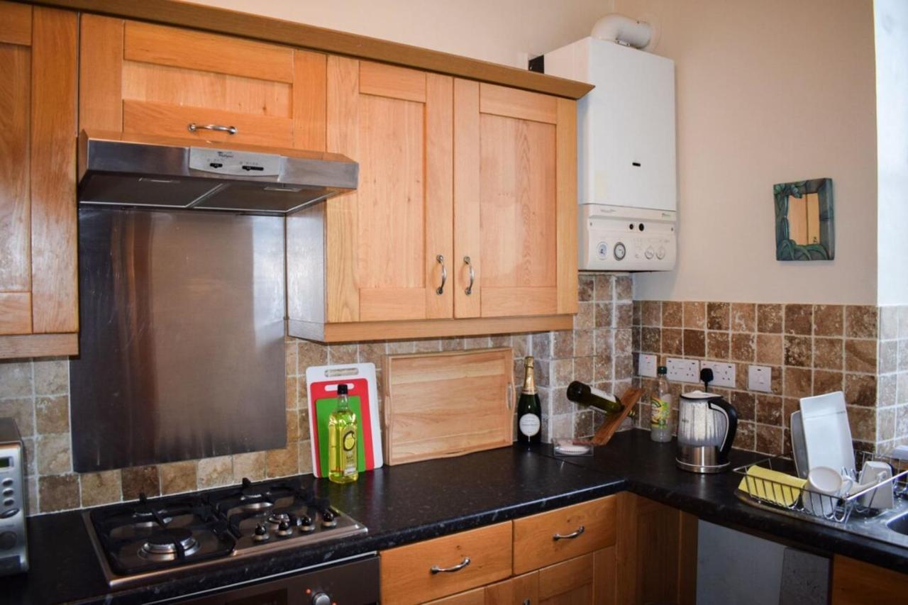 Bright 1 Bedroom Near Centre Appartement